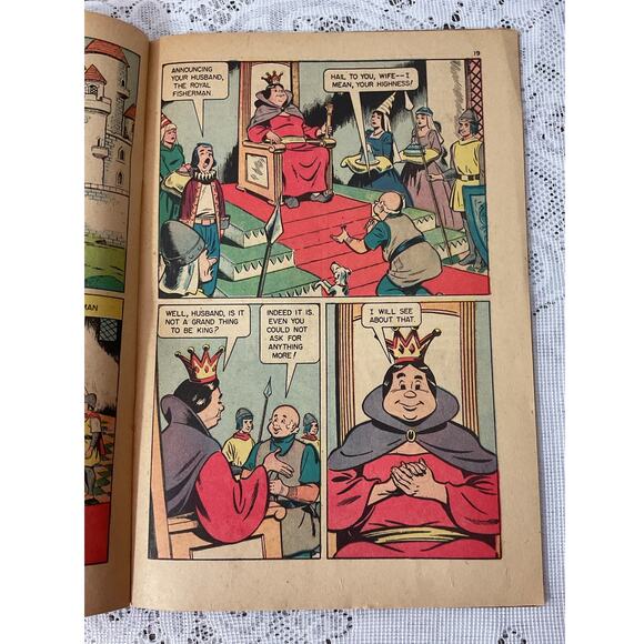 1957 Classics Illustrated Junior The Enchanted Fish No.539 - Picture 6 of 7